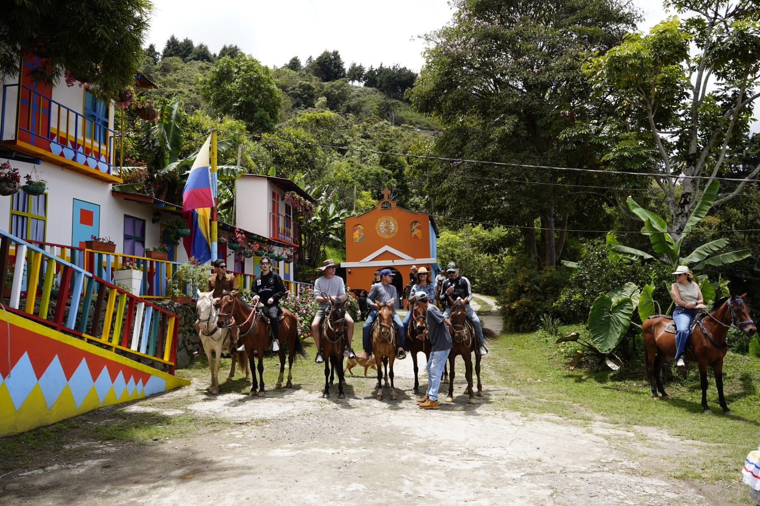 Arví Ancenstral Wellness & Coffee Tour - Image 15